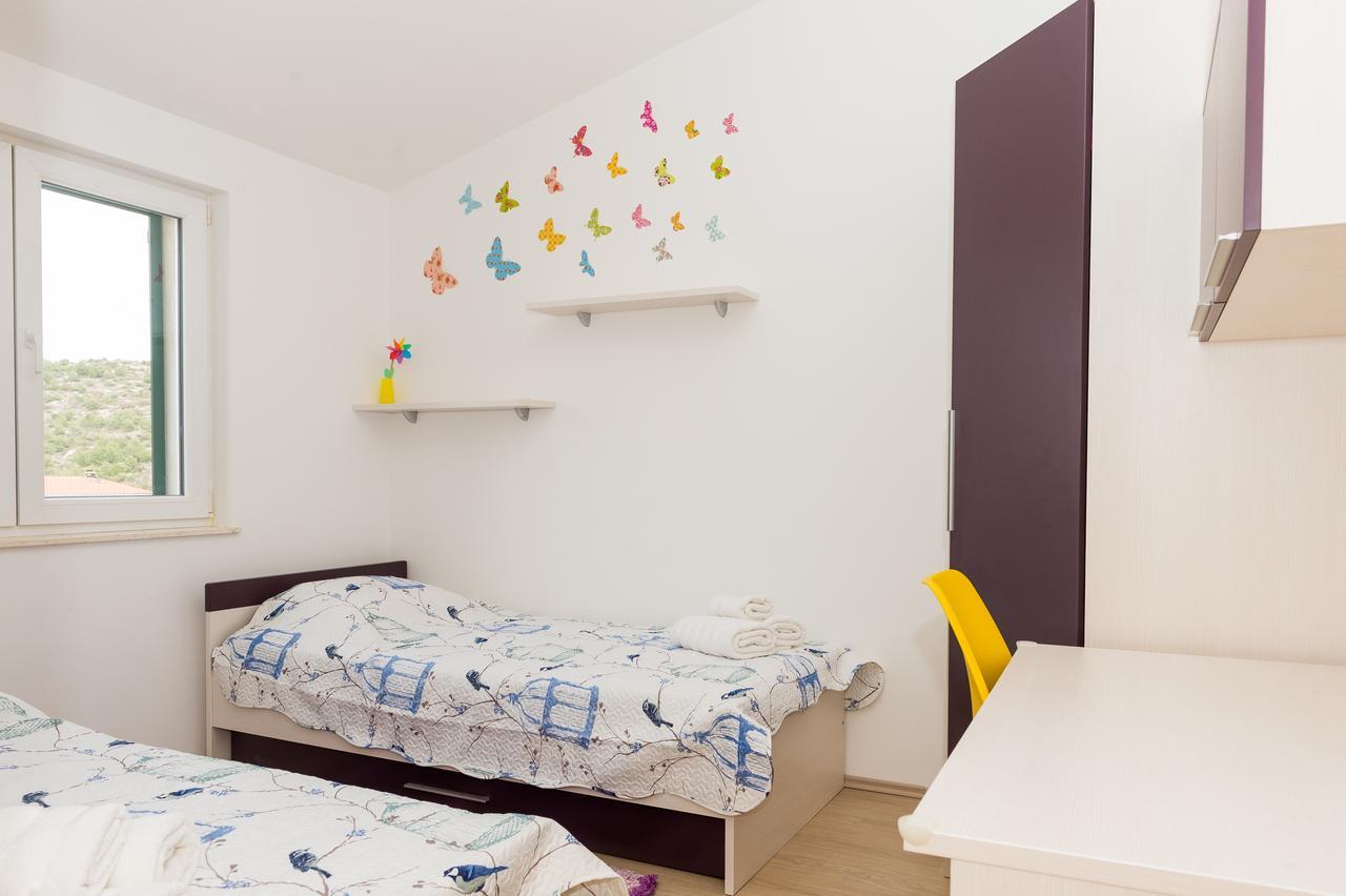 Apartments Sky شيبينيك المظهر الخارجي الصورة