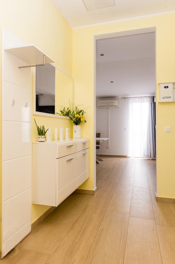 Apartments Sky شيبينيك المظهر الخارجي الصورة